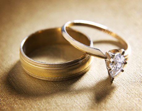 green-wedding-ring-lg.jpg